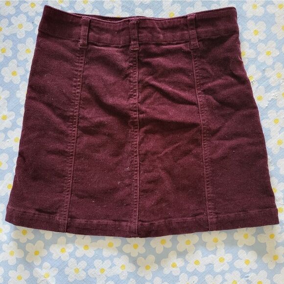 Size S Women's Burgundy Skirt And Dress Bundle - Picture 2 of 5